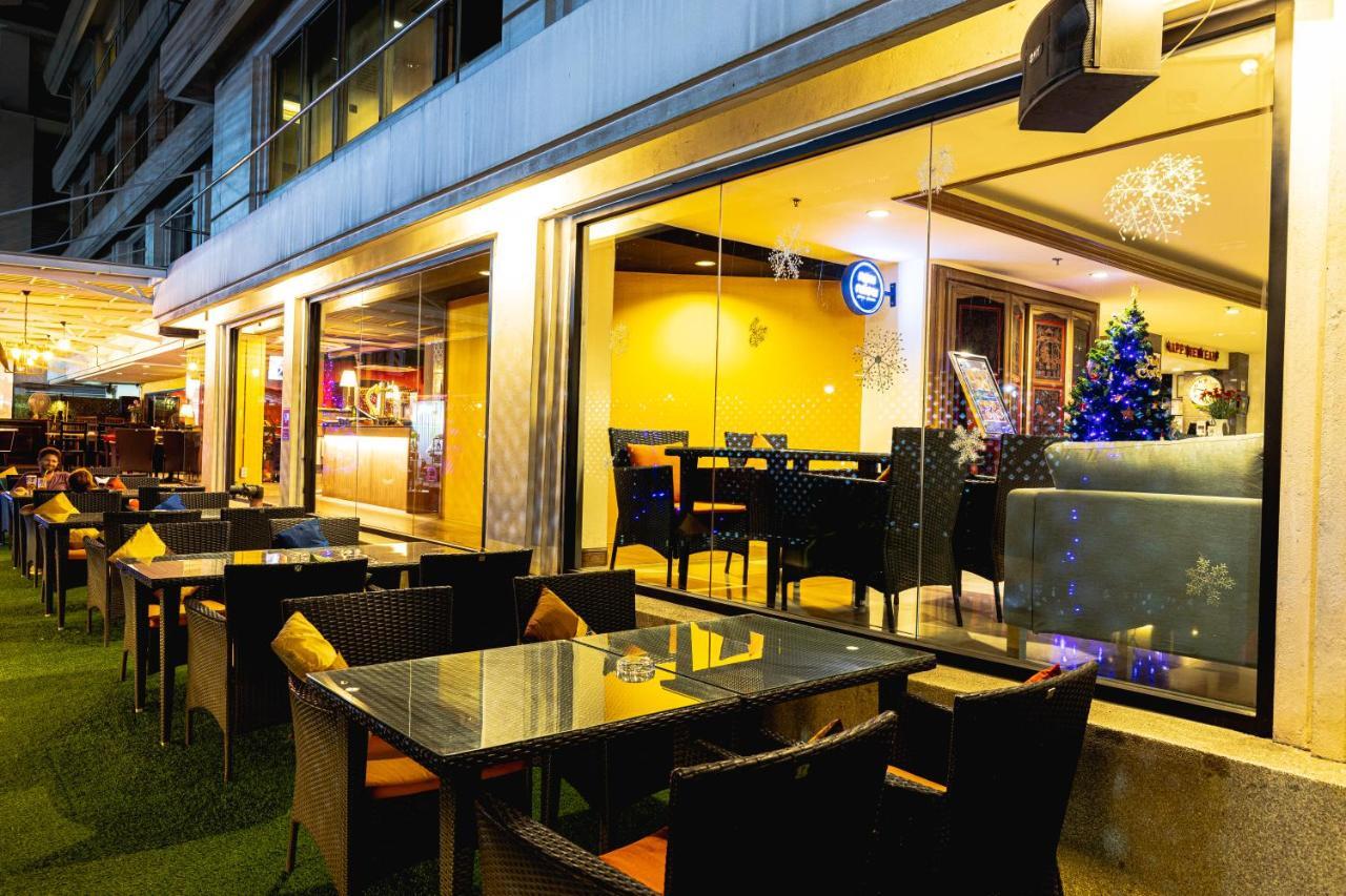 Le Siam Hotel Silom Bangkok By Pcl Bagian luar foto